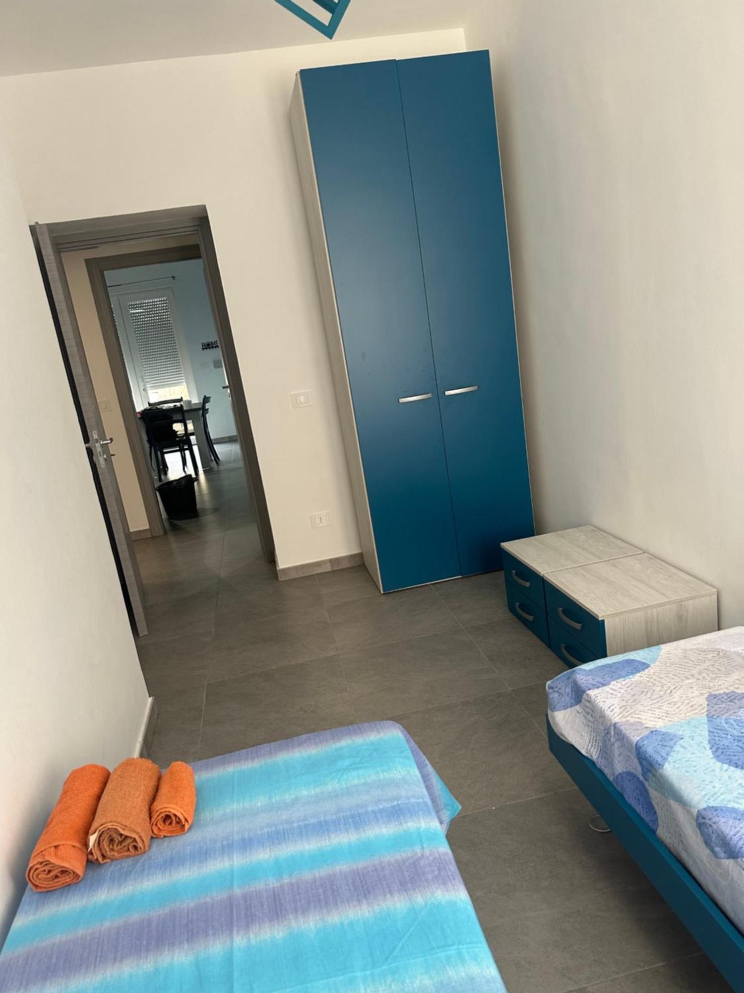 Nathouse Apartment Вилафранка Тирена Екстериор снимка