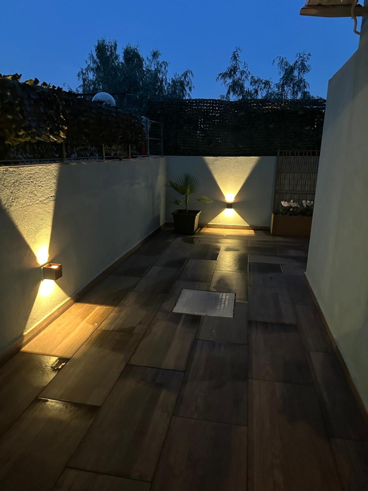 Nathouse Apartment Вилафранка Тирена Екстериор снимка